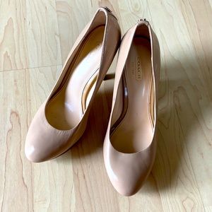 Coach nude high heals